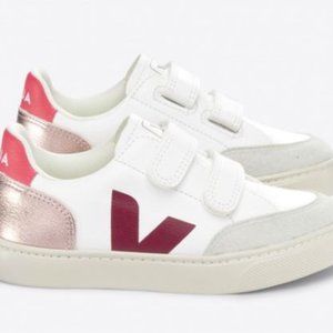 Veja kids girls size 11.5-12 (EU 29) V-12 CHROMEFREE LEATHER WHITE MULTICO NACRE
